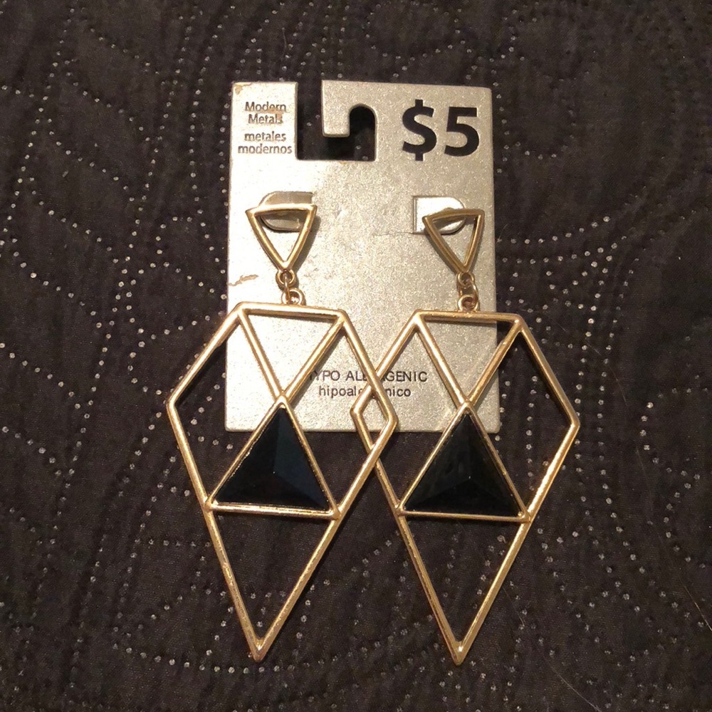 Triangle earrings
